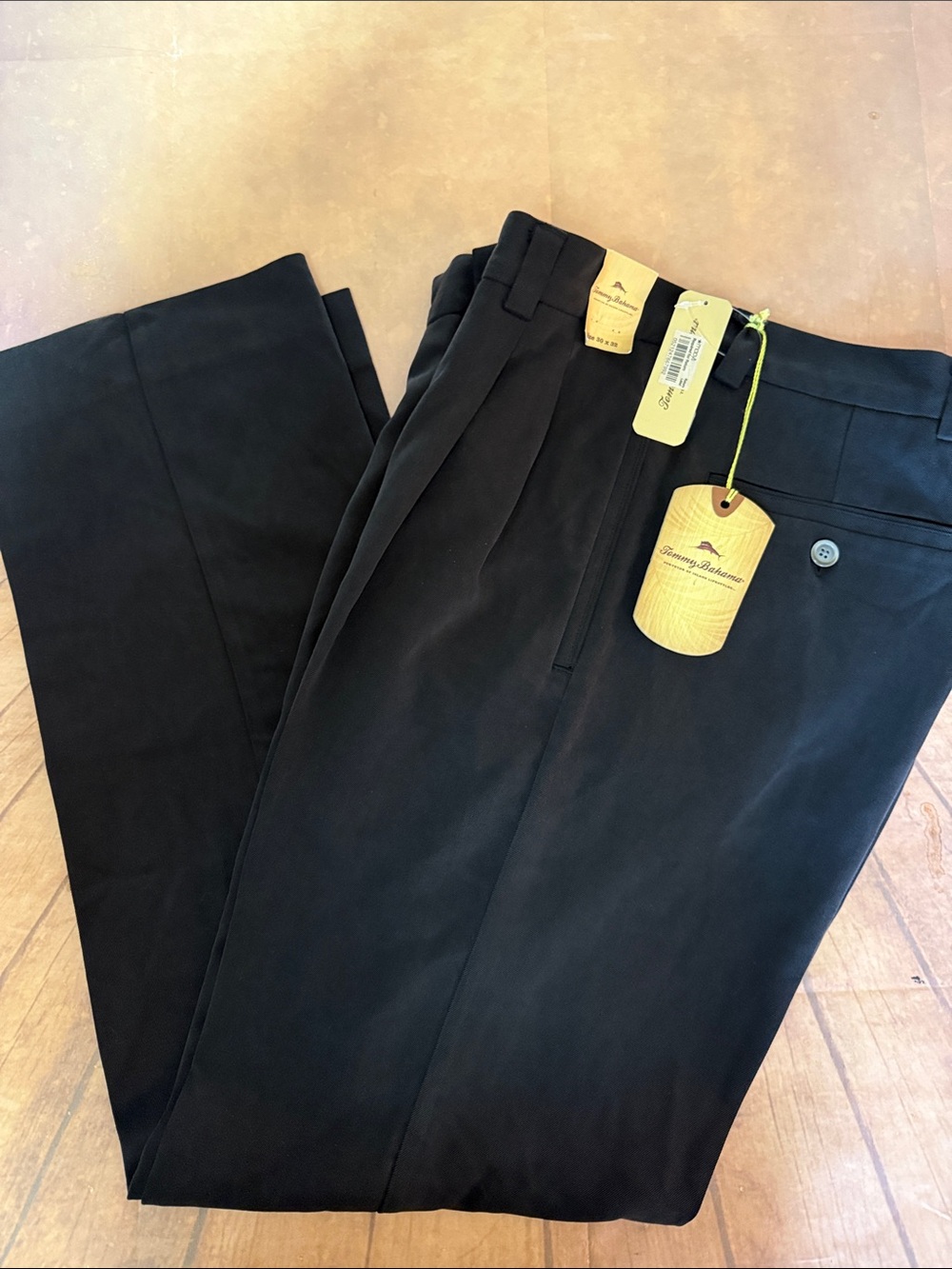 NWT Tommy Bahama Men's 100% Silk Pleated Black Dress Trousers Size 30x31L”